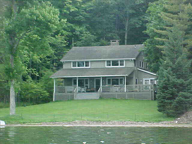 Building photograph for 88 SOUTH SHORE ROAD